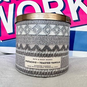 Bath & Body Works Pistachio + Toasted Vanilla 3-Wick Candle